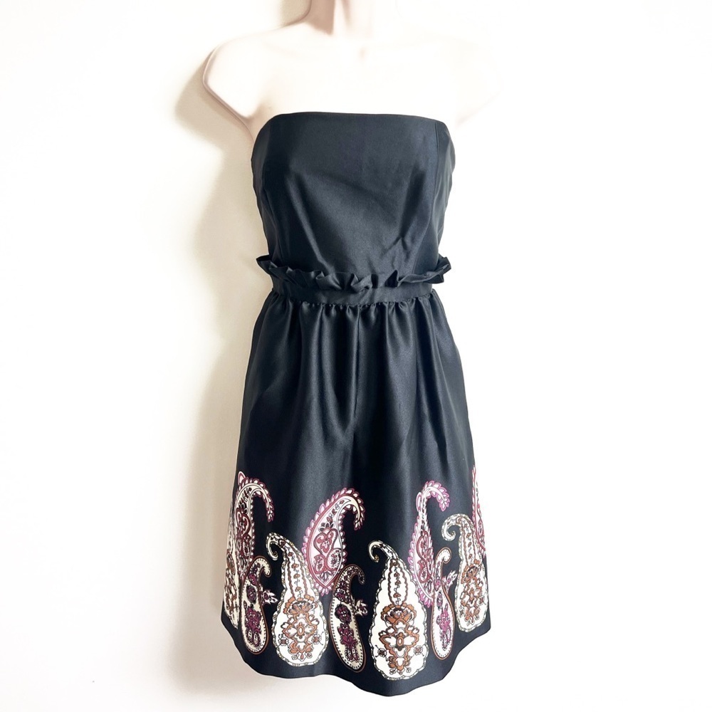 Kensie satin strapless ruffle dress black paisley floral medium